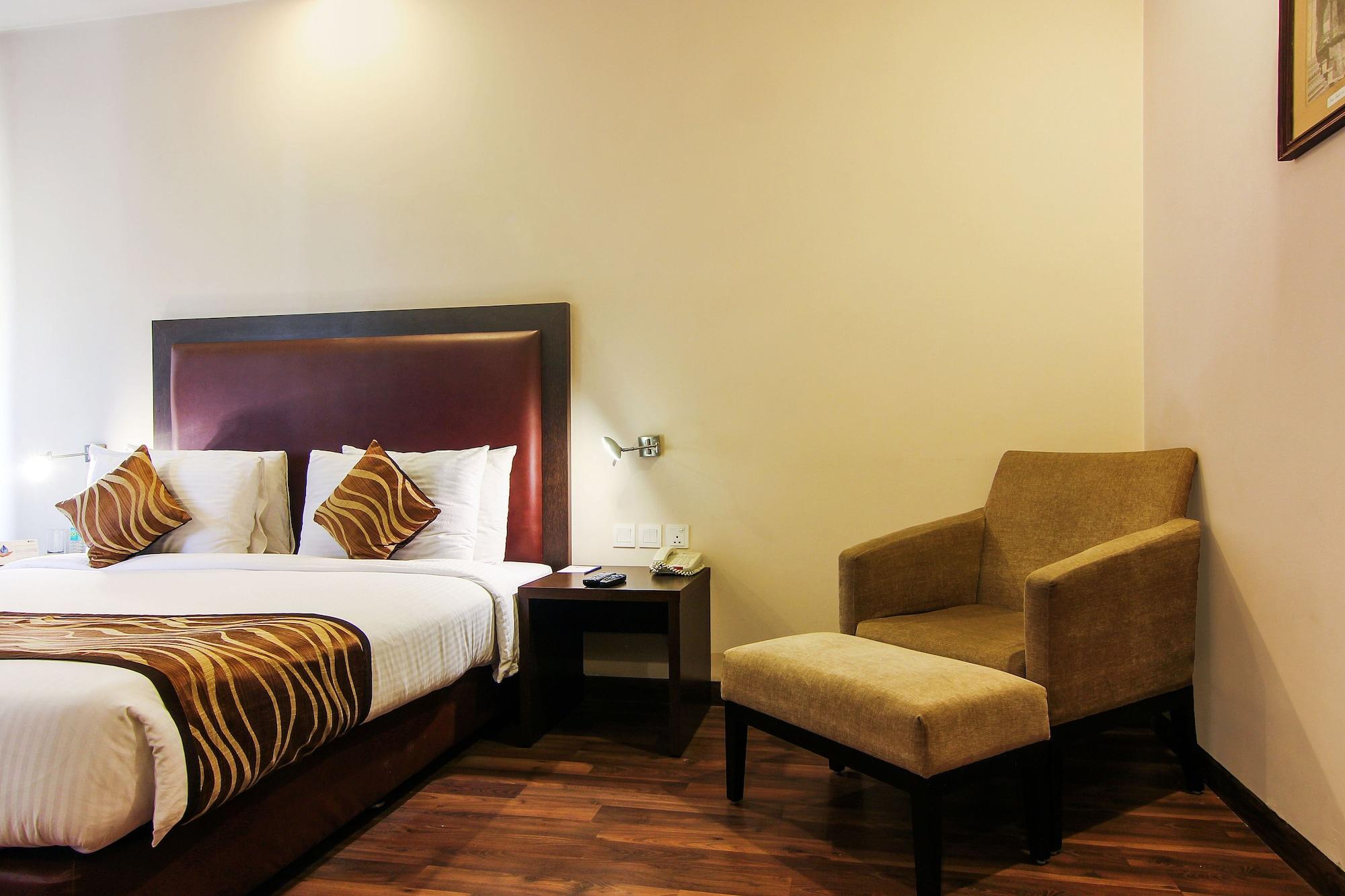 วิบบายเดอะลาลิตทราเวเลอร์ Hotel ฟารีดาบัด ภายนอก รูปภาพ