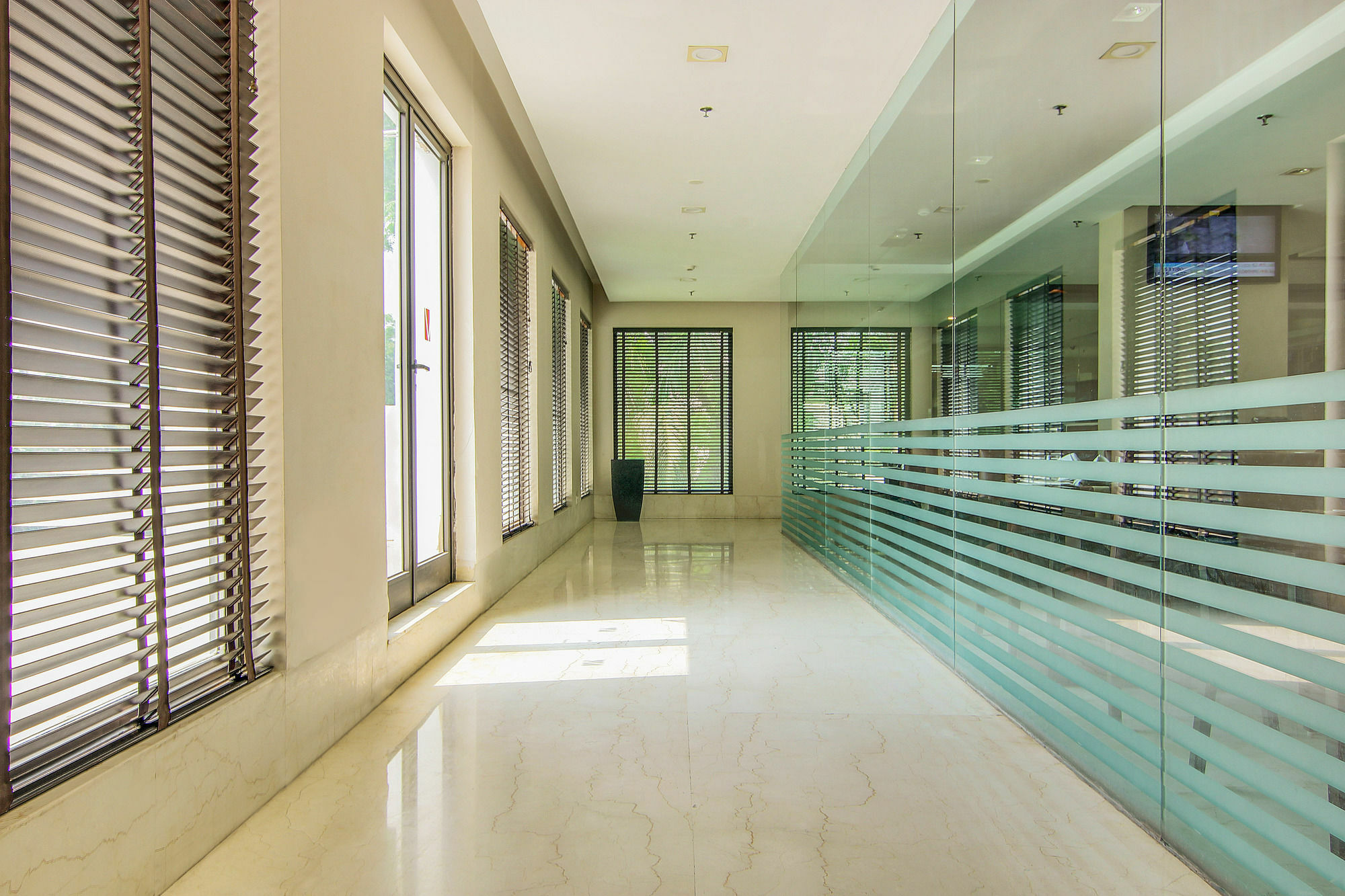 วิบบายเดอะลาลิตทราเวเลอร์ Hotel ฟารีดาบัด ภายนอก รูปภาพ